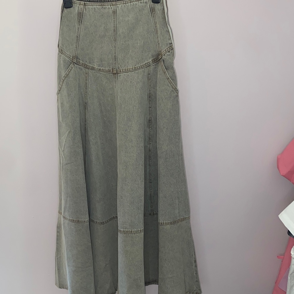 A-Line Denim Skirt - Gray